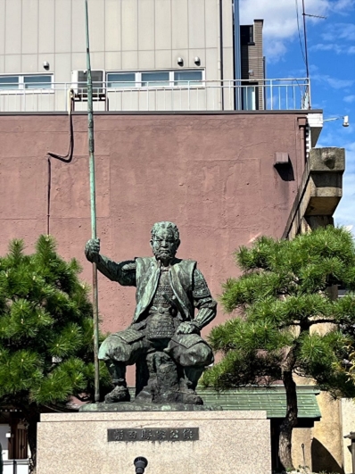 �u���O�i�j��/100����E��100����W�j