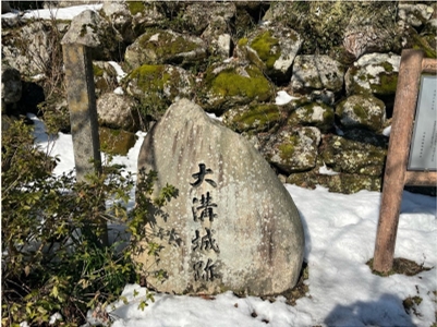 �u���O�i�j��/100����E��100����W�j