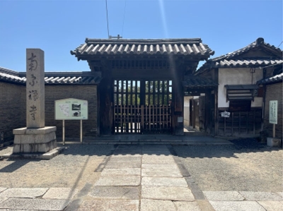 �u���O�i�j��/100����E��100����W�j