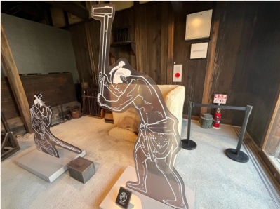 �u���O�i�j��/100����E��100����W�j