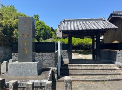 �u���O�i�j��/100����E��100����W�j