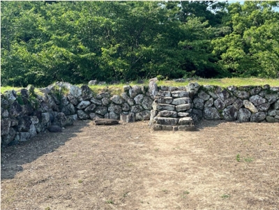 �u���O�i�j��/100����E��100����W�j