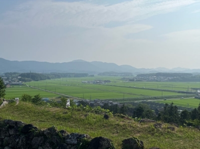 �u���O�i�j��/100����E��100����W�j